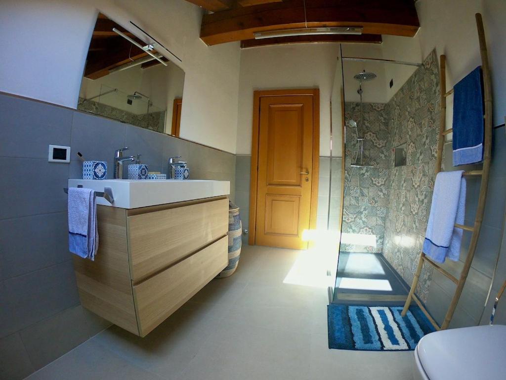 Kibilu - Via Orrigoni Centro Citta Appartement Varese Buitenkant foto
